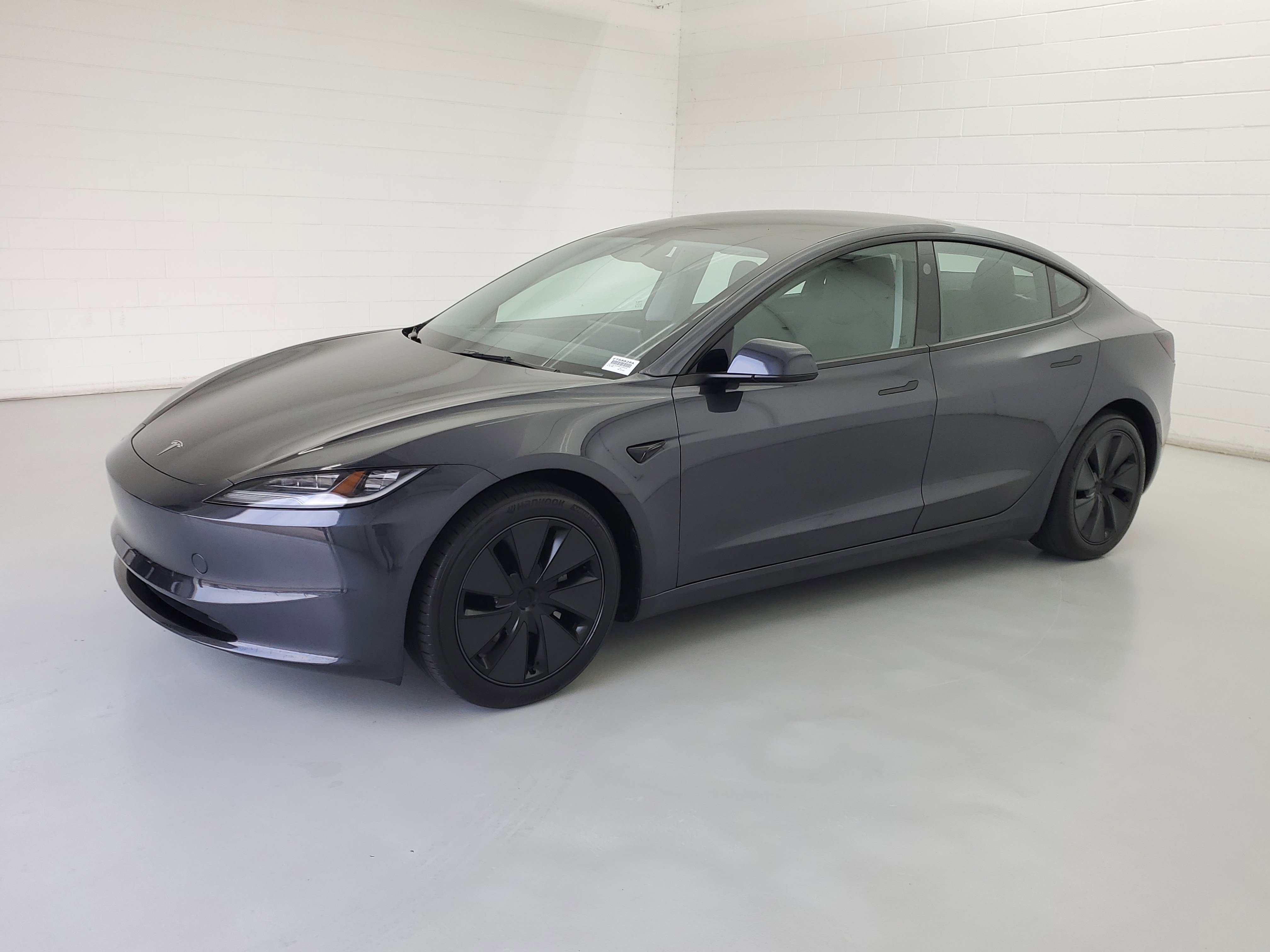 2024 Tesla Model 3 Base's photo
