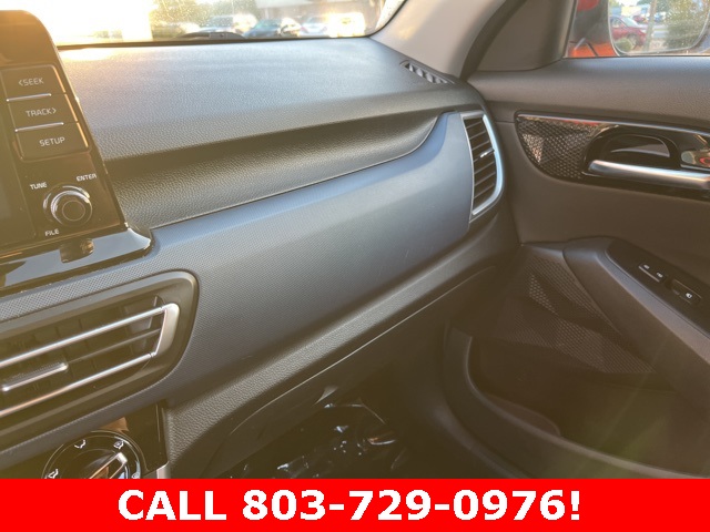 2021 Kia Seltos S photo 26
