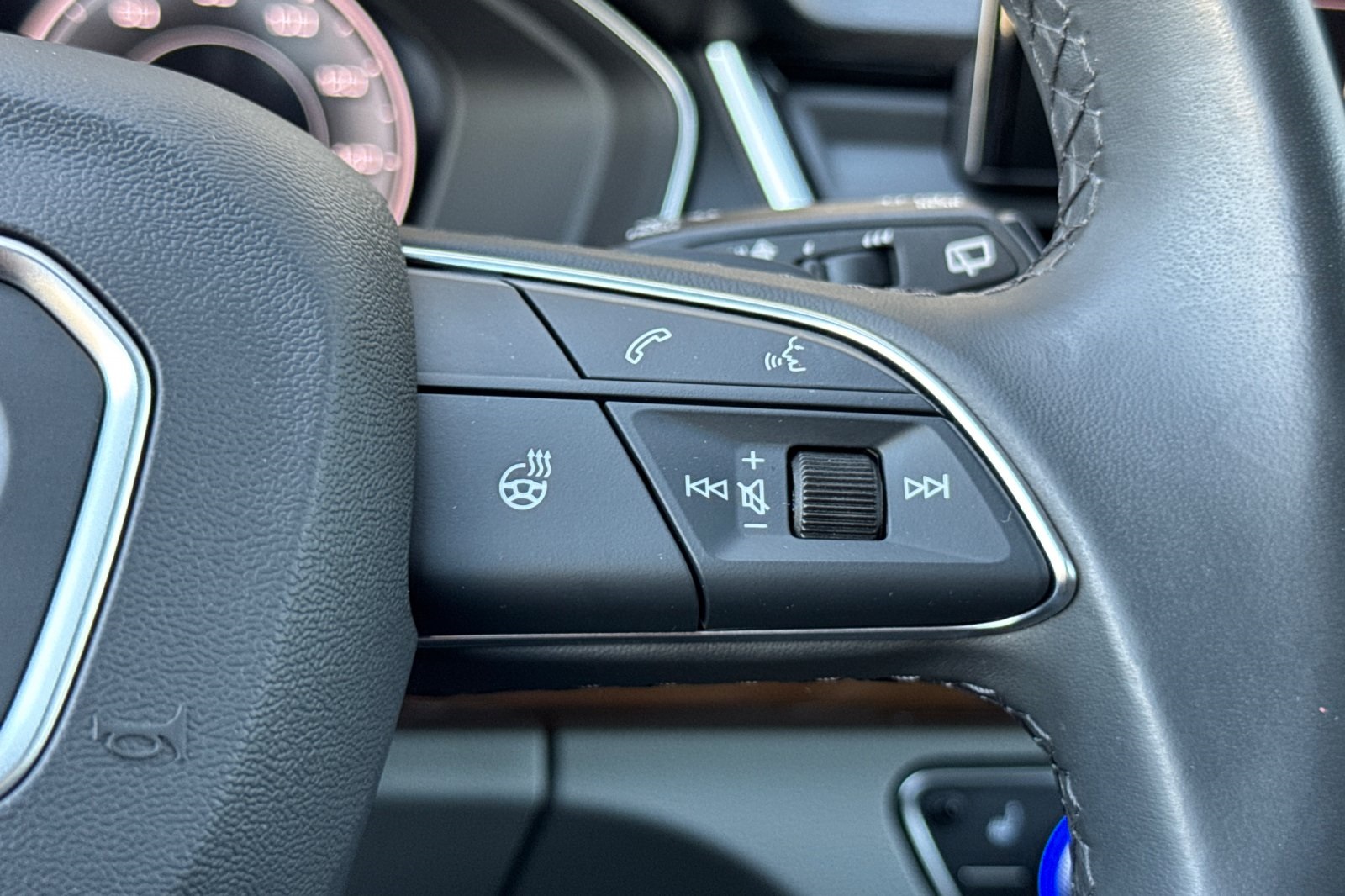 2024 Audi Q5 40 Premium Plus photo 26