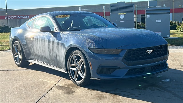 2025 Ford Mustang EcoBoost's photo