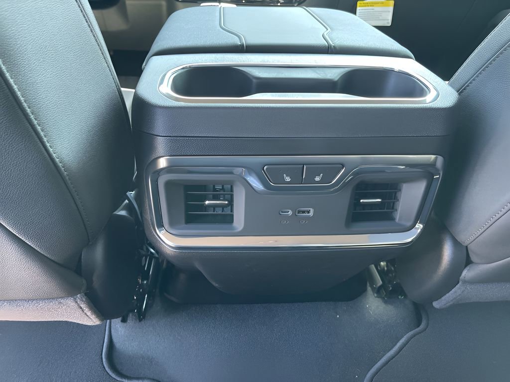 2025 Gmc Sierra 1500 SLT photo 12