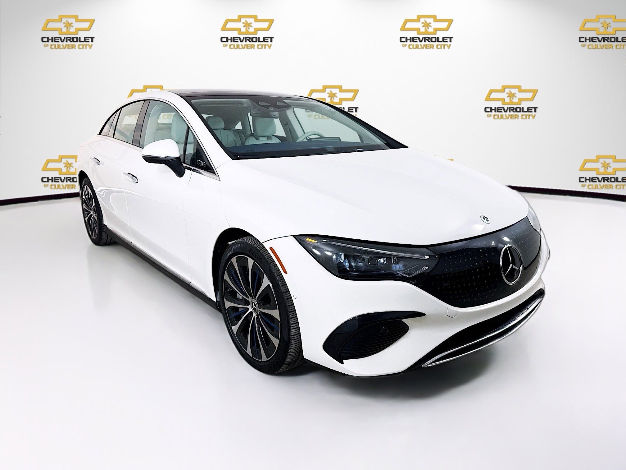 2023 Mercedes-Benz EQE Base's photo