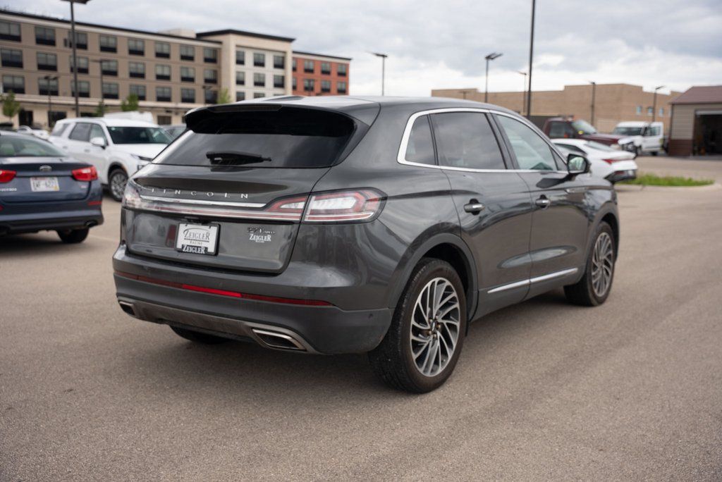 2019 Lincoln Nautilus Reserve photo 7