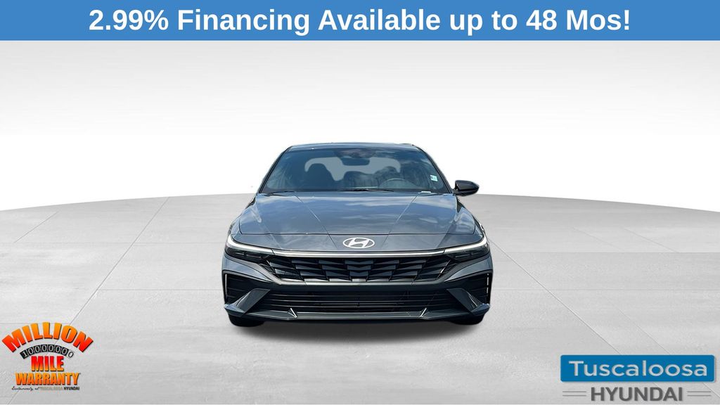 2025 Hyundai Elantra SEL Sport photo 2