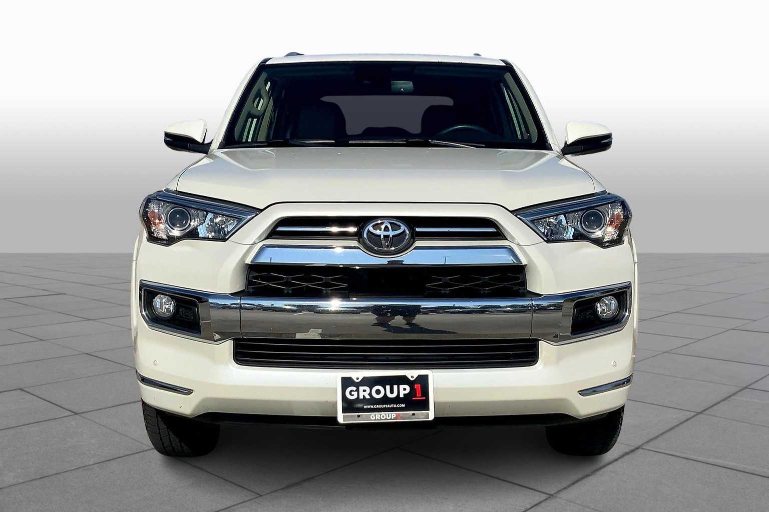 2020 Toyota 4Runner Limited photo 3