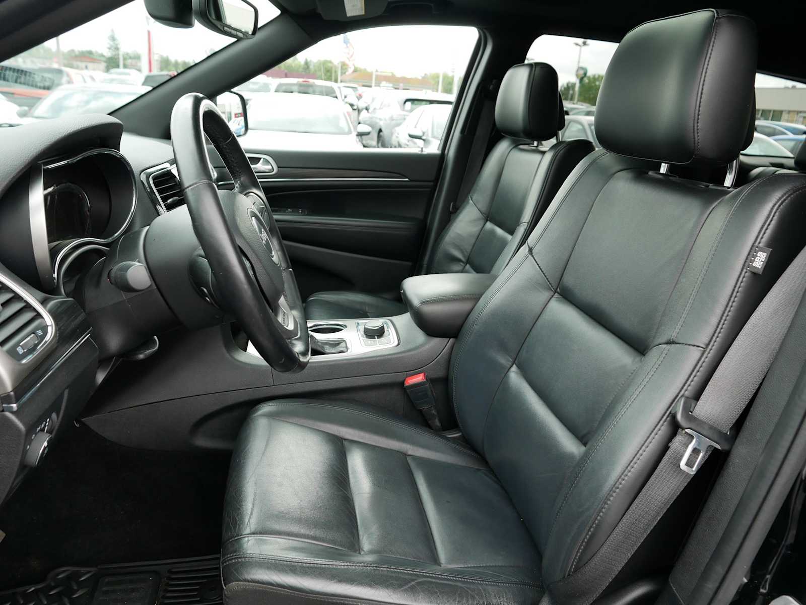2021 Jeep Grand Cherokee Limited photo 11