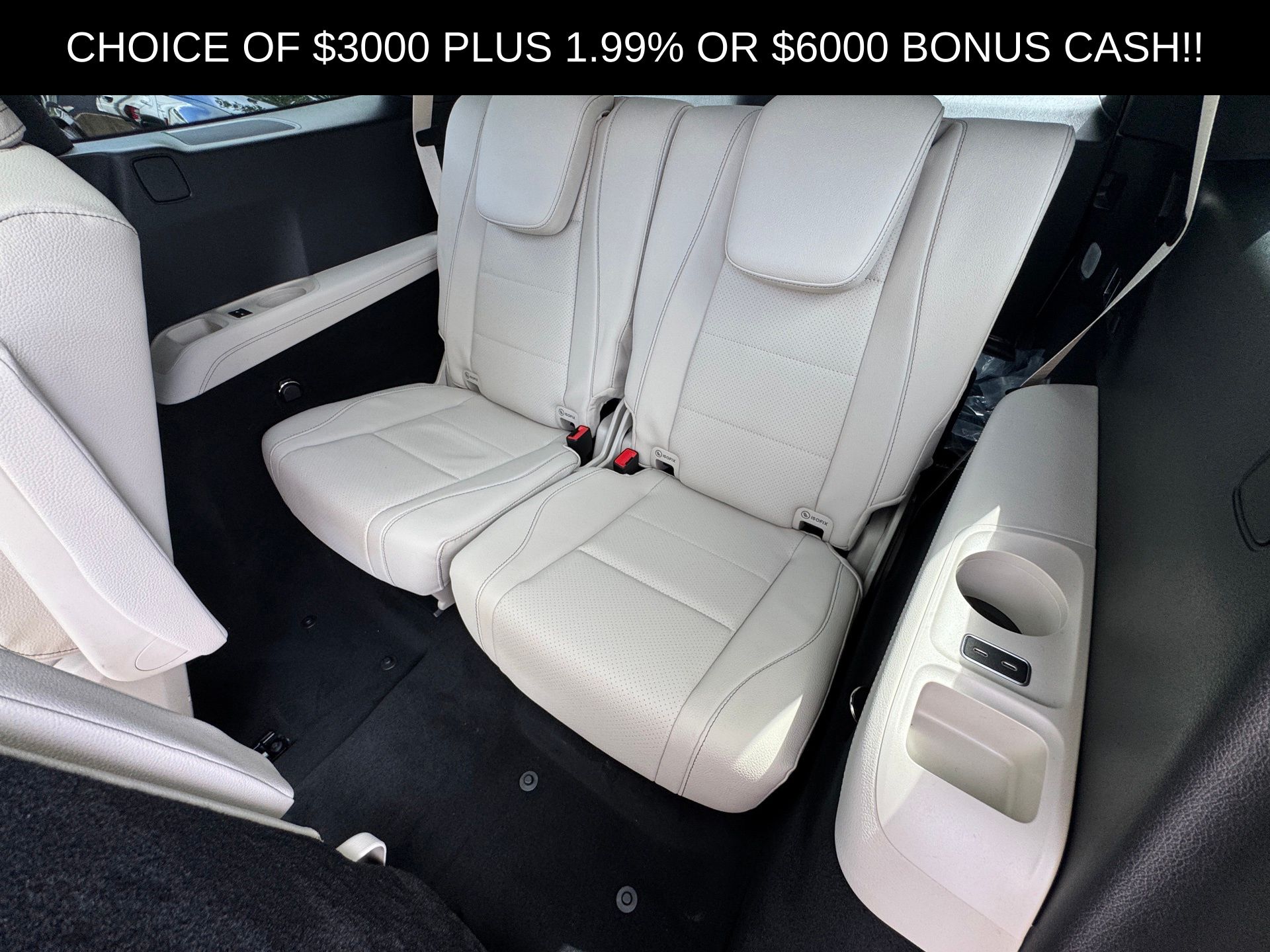 2025 Mercedes Benz GLS 450 4MATIC photo 22