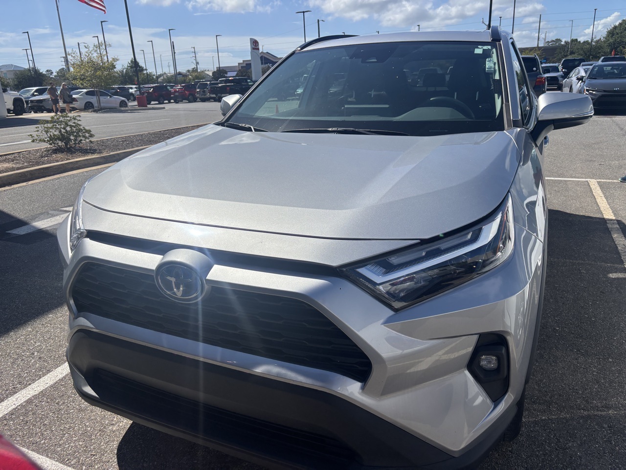 Used 2022 Toyota RAV4 XLE Premium with VIN 4T3B6RFV9NU073059 for sale in Kansas City