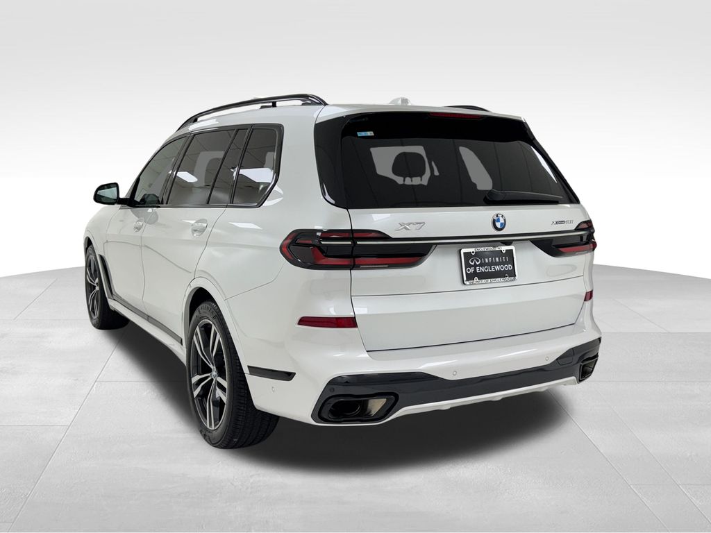 2023 Bmw X7 xDrive40i photo 4