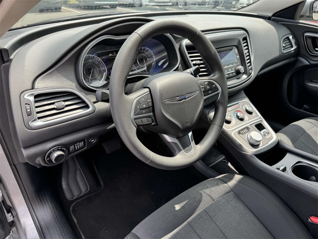 Used 2016 Chrysler 200 LX with VIN 1C3CCCFB5GN190104 for sale in Arlington, VA