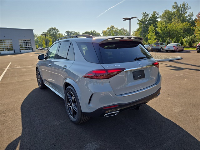 2025 Mercedes Benz GLE 350 4MATIC photo 4