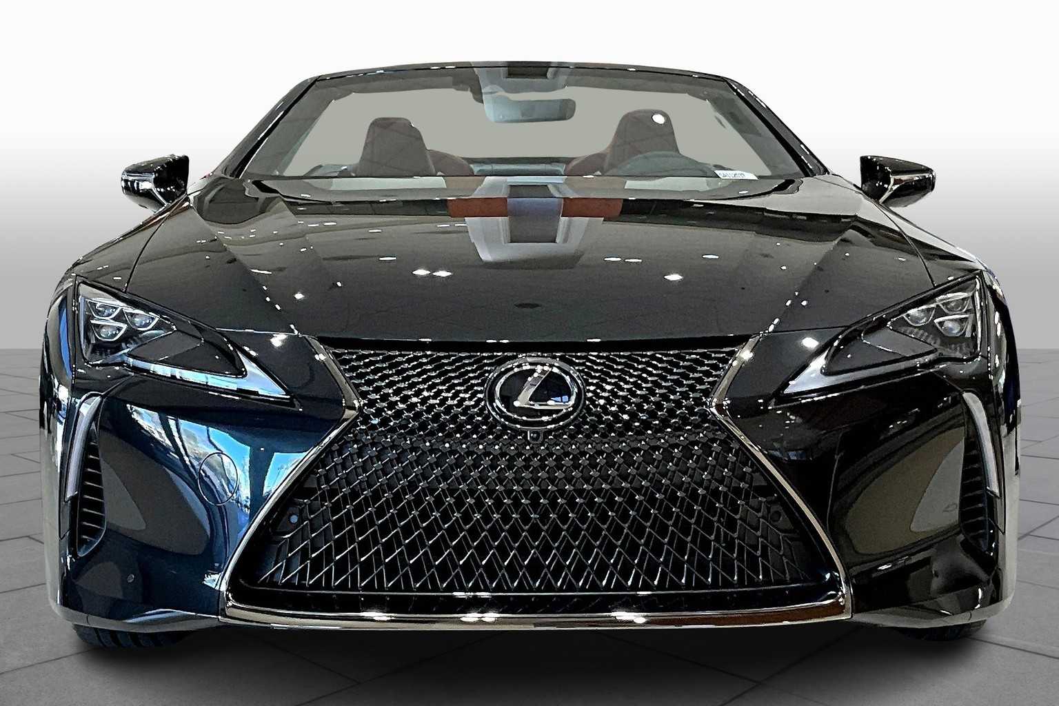 2025 Lexus LC 500 photo 3