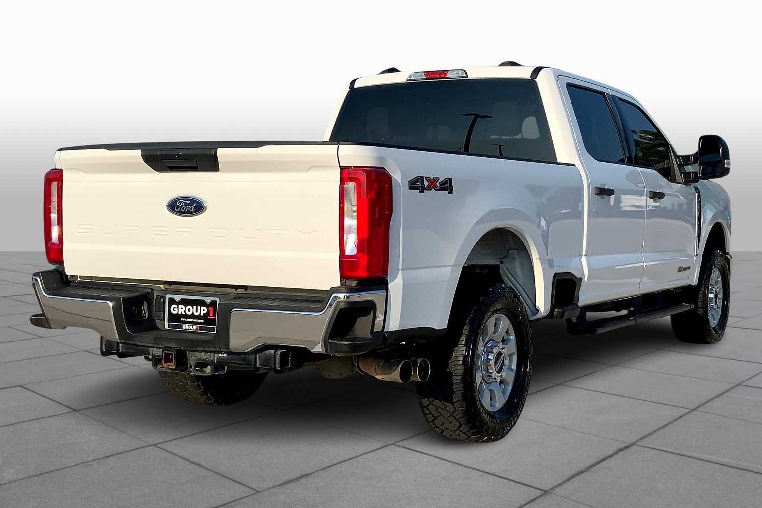 2024 Ford F-250 XLT photo 11