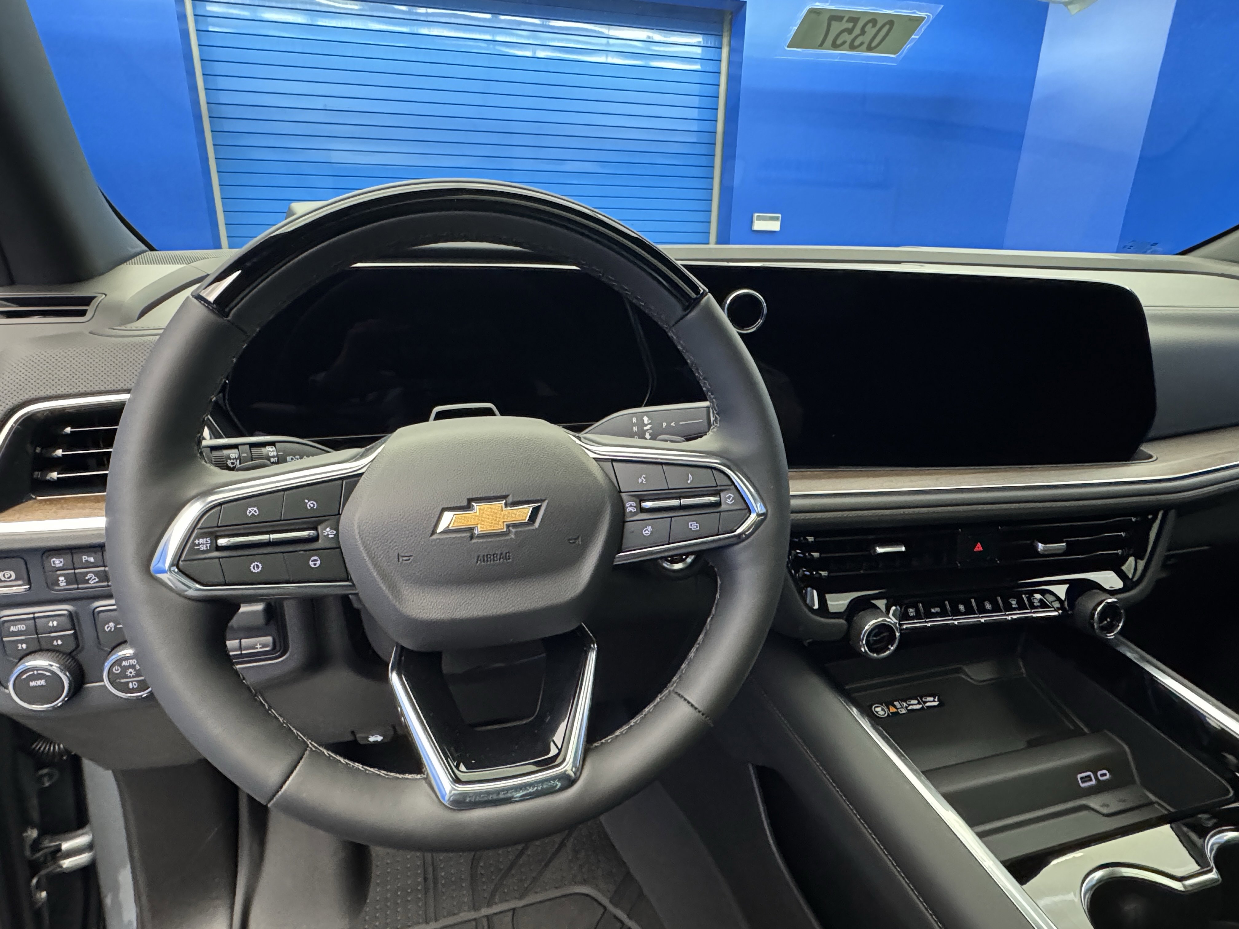 2026 Chevrolet Tahoe High Country photo 2