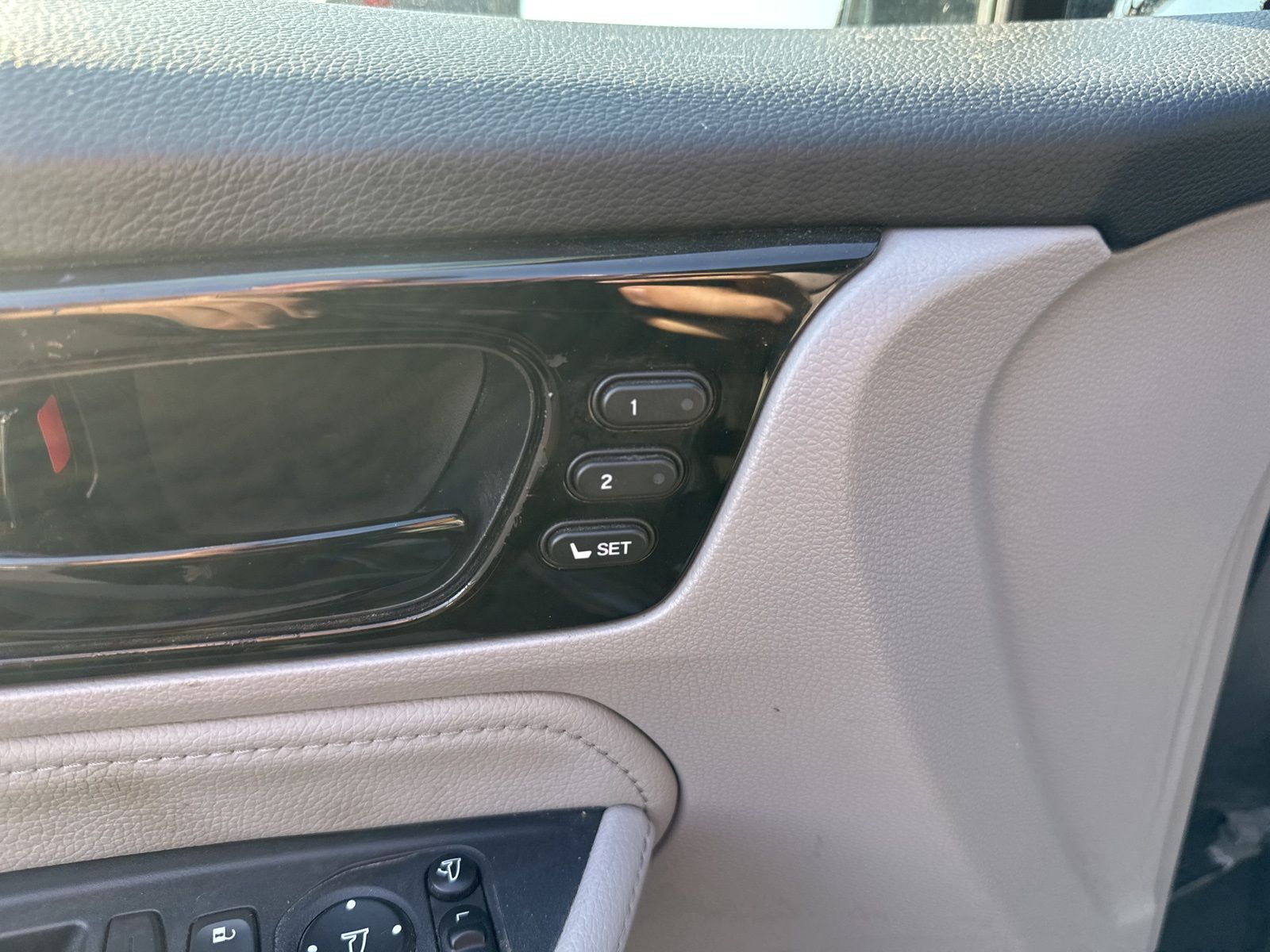 2018 Honda Odyssey Elite photo 6