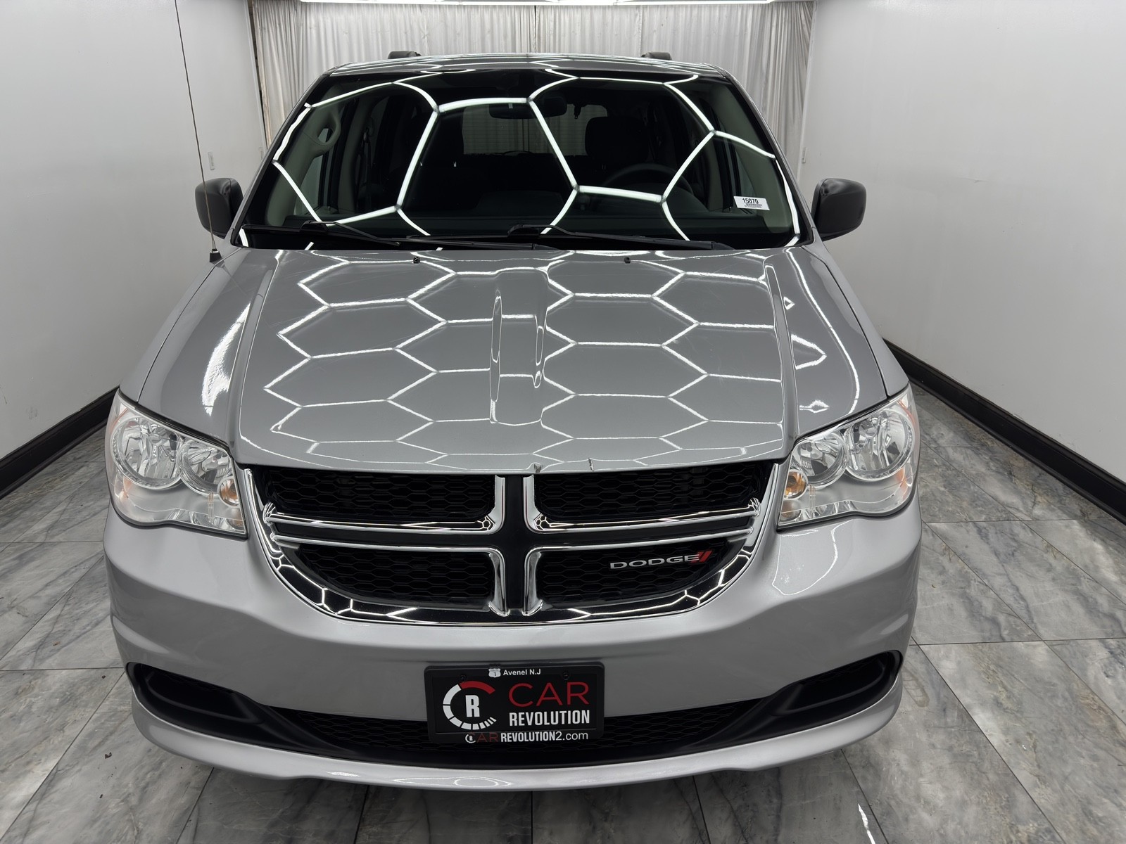 2019 Dodge Grand Caravan SE photo 2