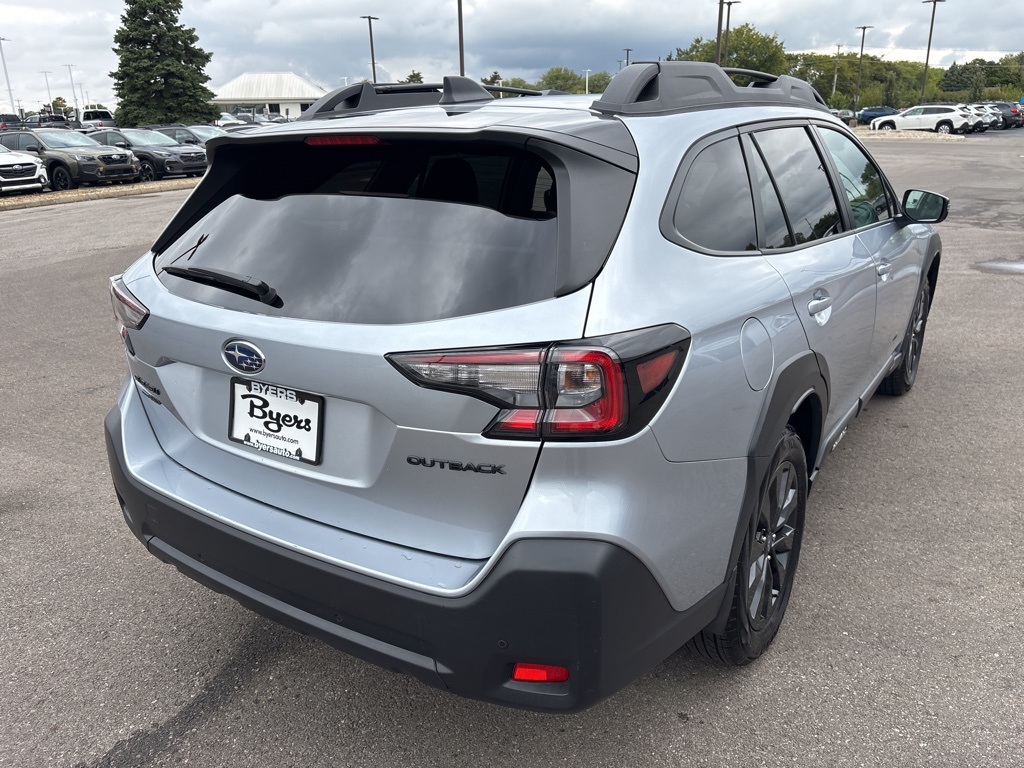 2023 Subaru Outback Onyx Edition photo 3