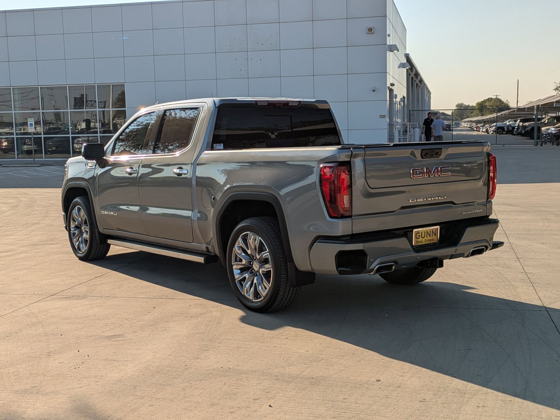 2024 Gmc Sierra 1500 Denali photo 4