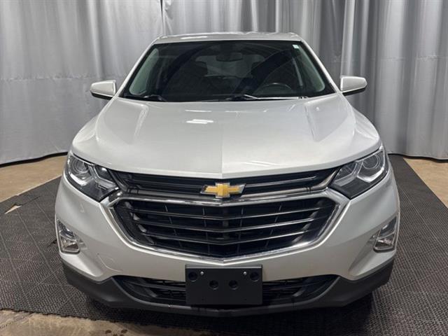 Used 2018 Chevrolet Equinox LT with VIN 2GNAXJEV6J6272014 for sale in Warren, OH