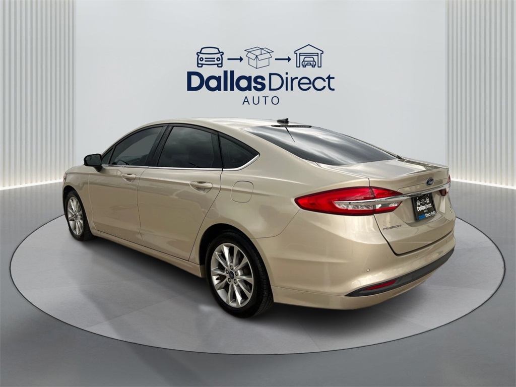 2017 Ford Fusion SE photo 6