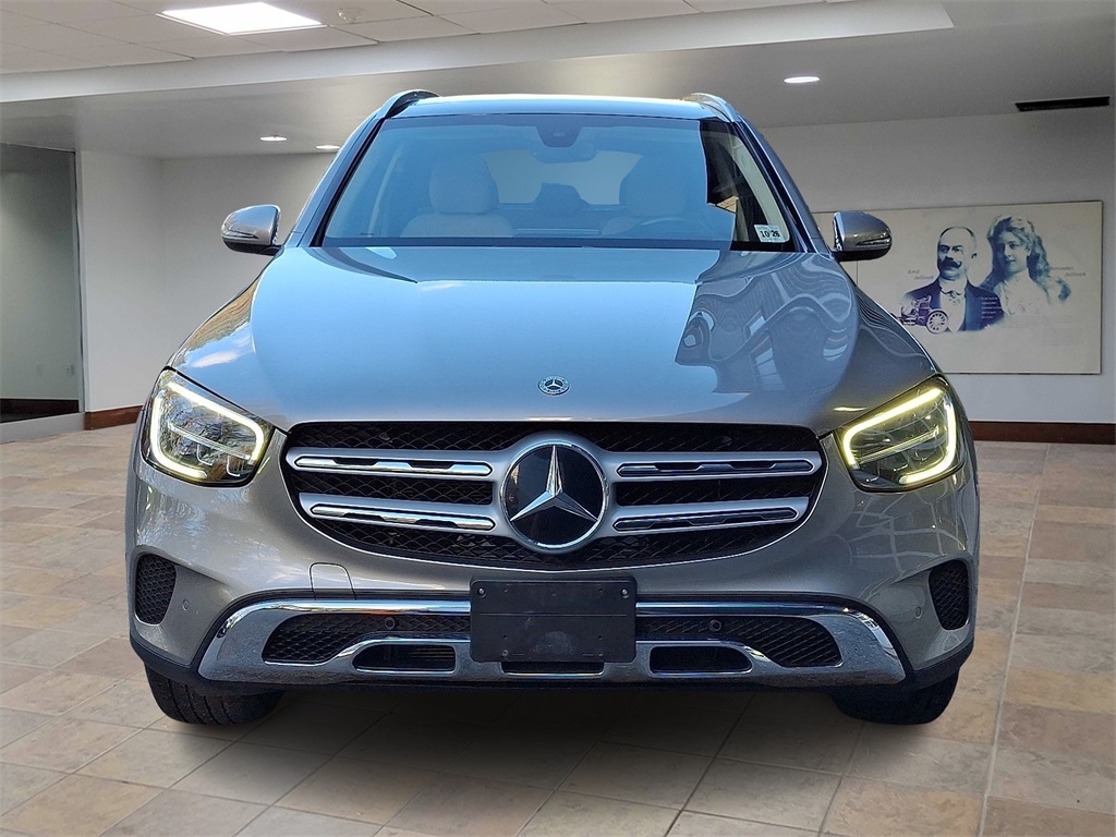2021 Mercedes Benz GLC 300 4MATIC photo 2