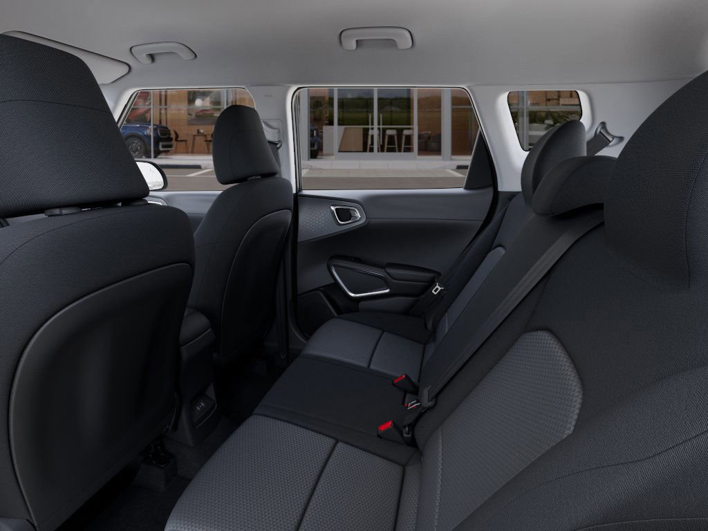 2025 Kia Soul S photo 17
