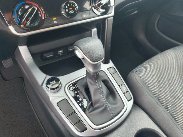 2023 Kia Seltos LX photo 6