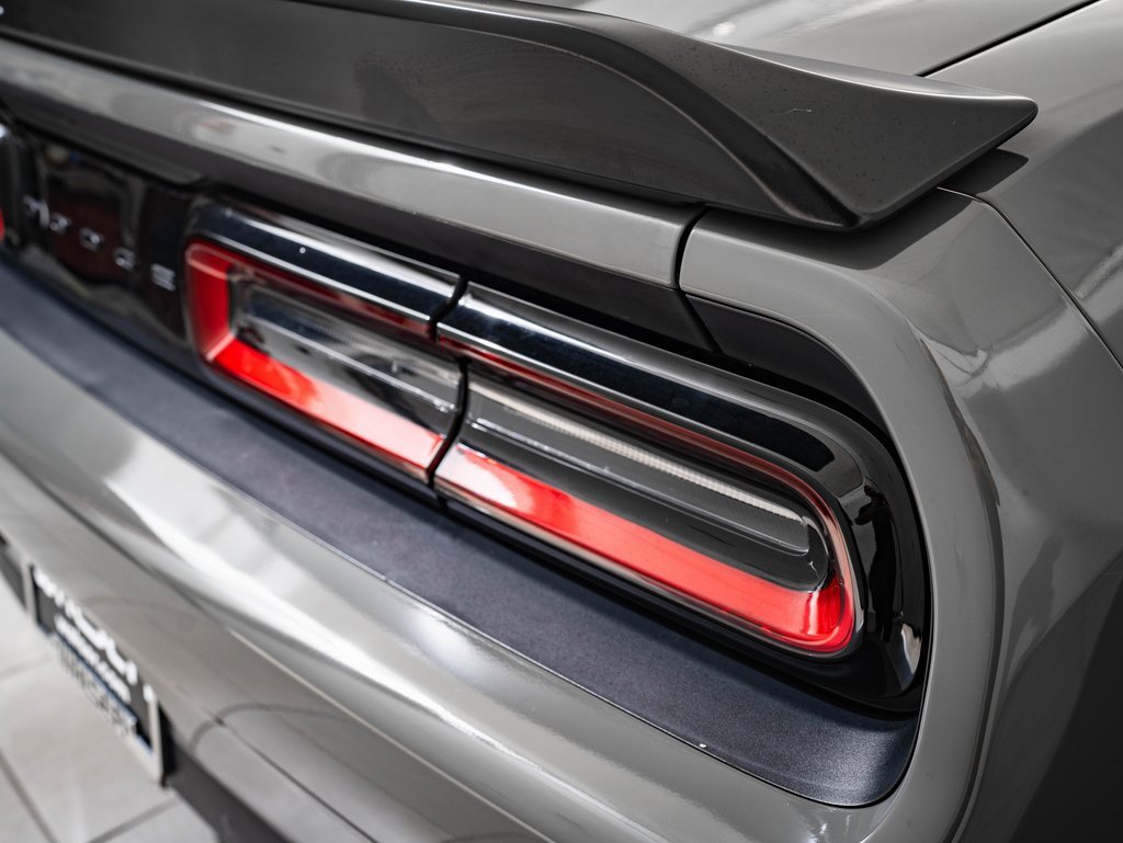 2023 Dodge Challenger R/T photo 17