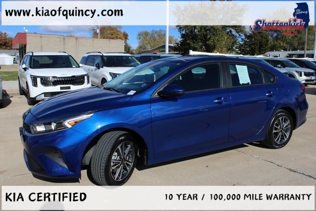 2024 Kia Forte LXS photo 2