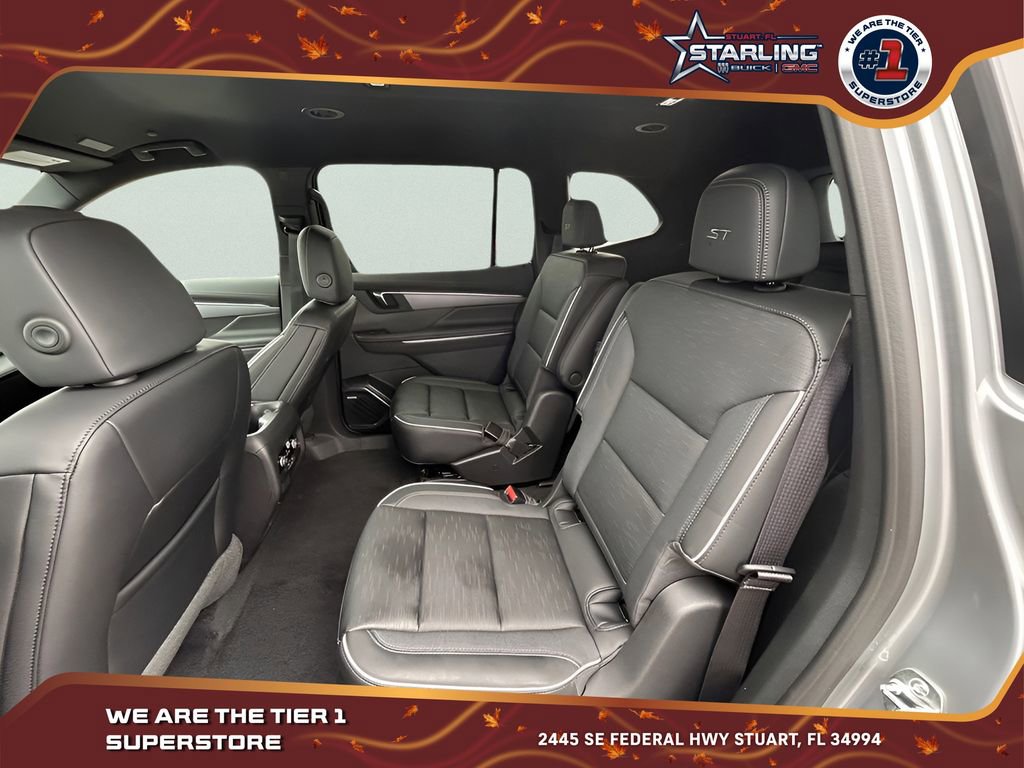 2025 Buick Enclave Sport Touring photo 13
