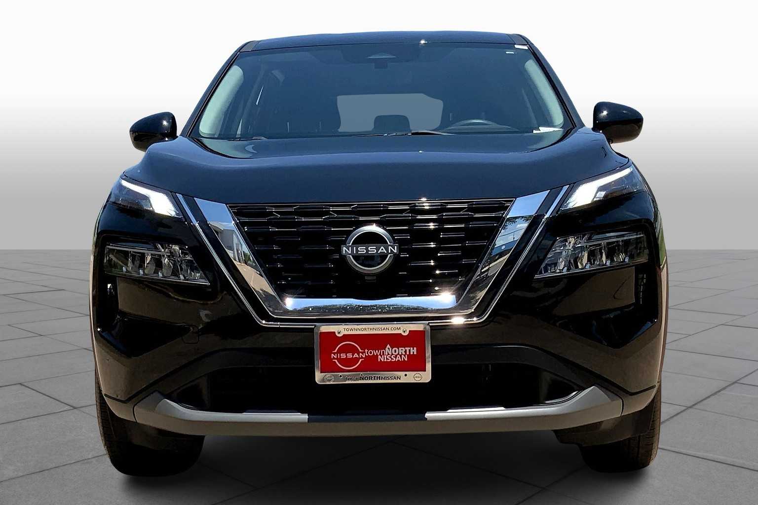 2023 Nissan Rogue SV photo 2