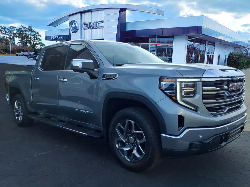 2026 GMC Sierra 1500 SLT's photo