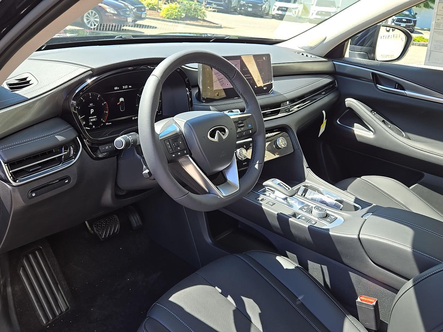 2026 Infiniti QX60 Luxe AWD photo 4