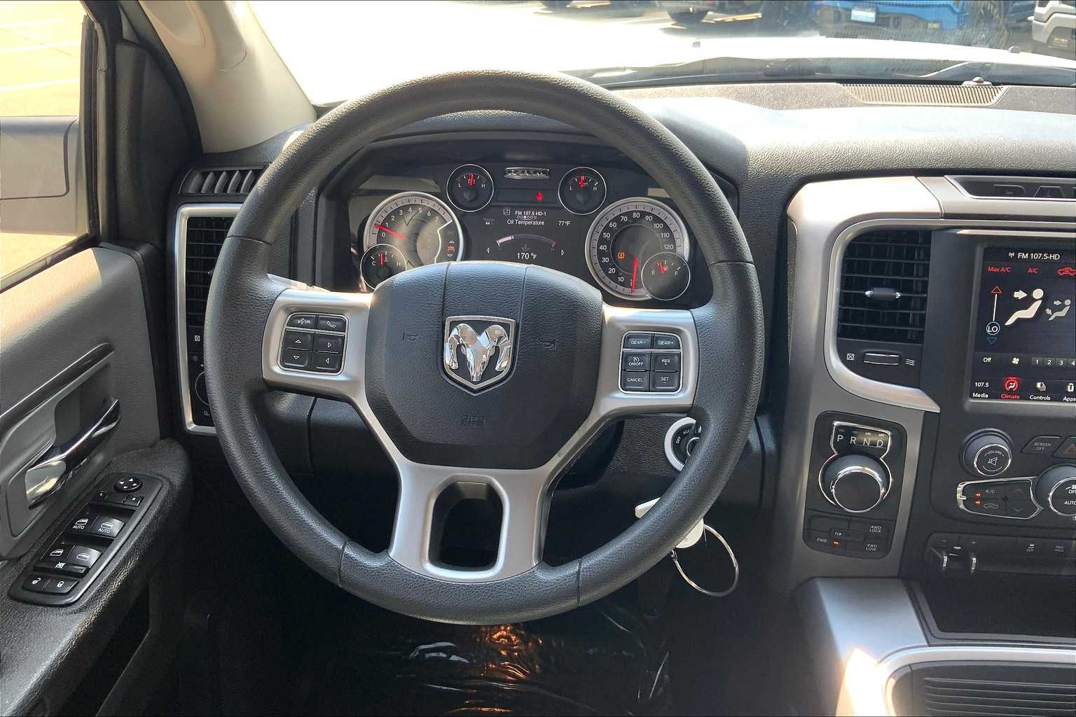 2023 Ram 1500 Classic SLT photo 5