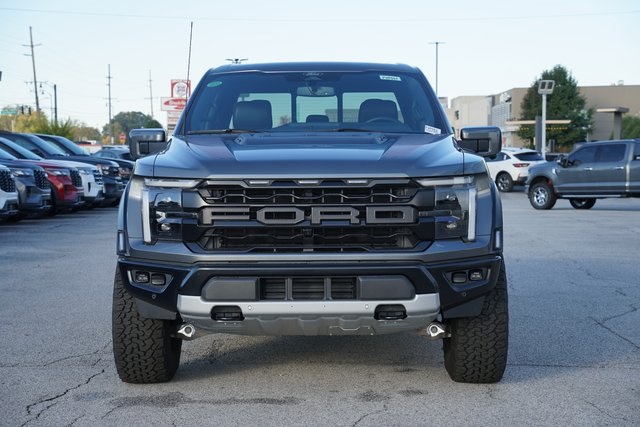 2025 FORD F-150 - Image 32