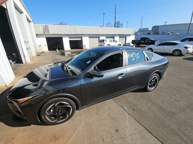 2025 Kia K4 EX's photo