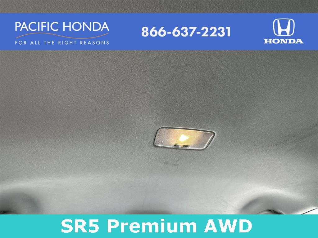 2020 Toyota 4Runner SR5 Premium photo 26