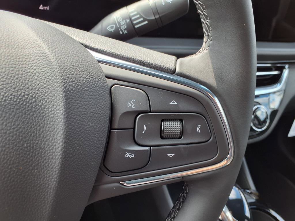 2025 Buick Envista ST photo 10