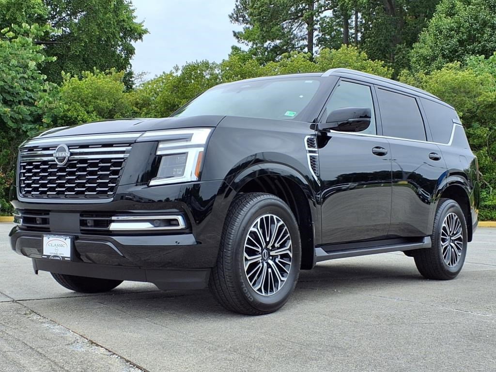 2025 Nissan Armada SL photo 4