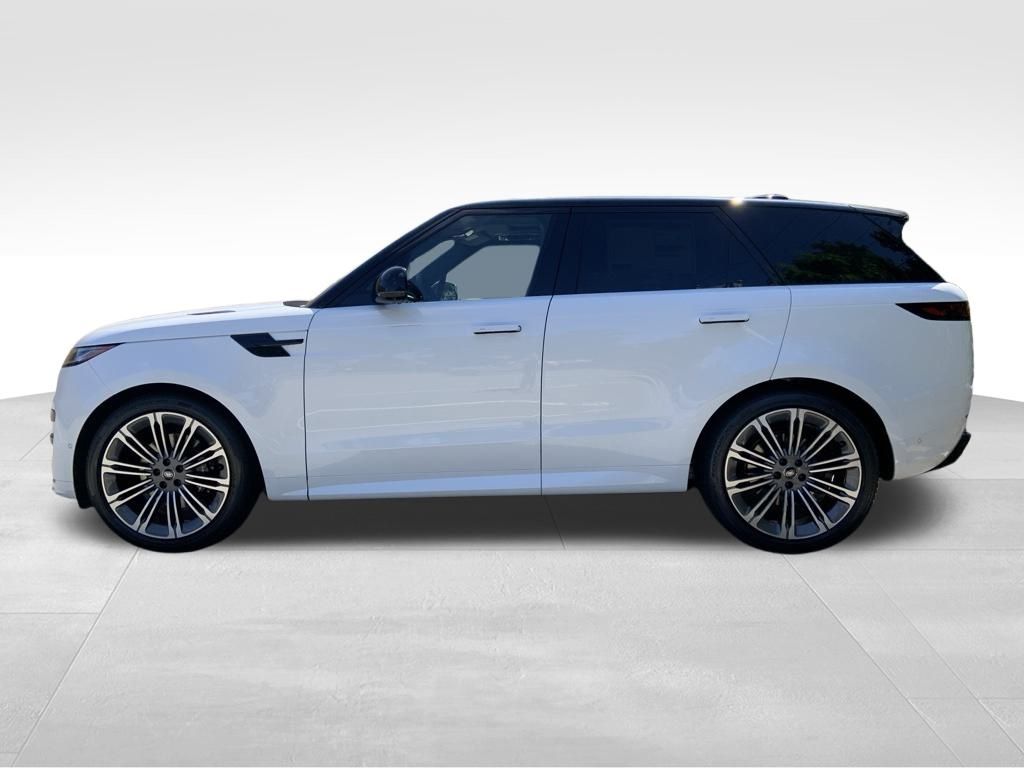 2025 Land Rover Range Rover Sport SE photo 5
