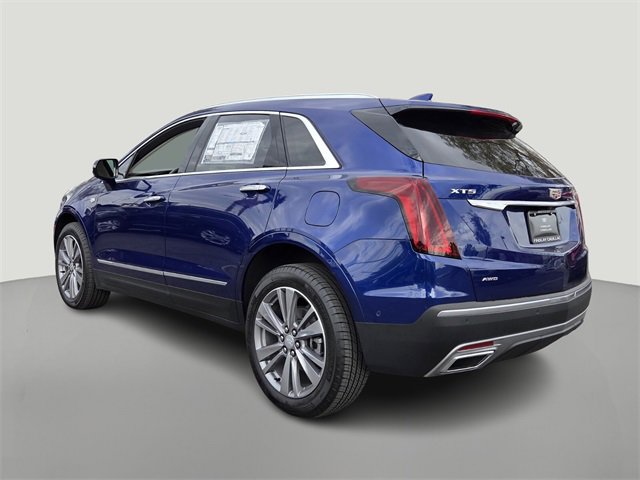 2025 Cadillac XT5 Premium Luxury photo 2
