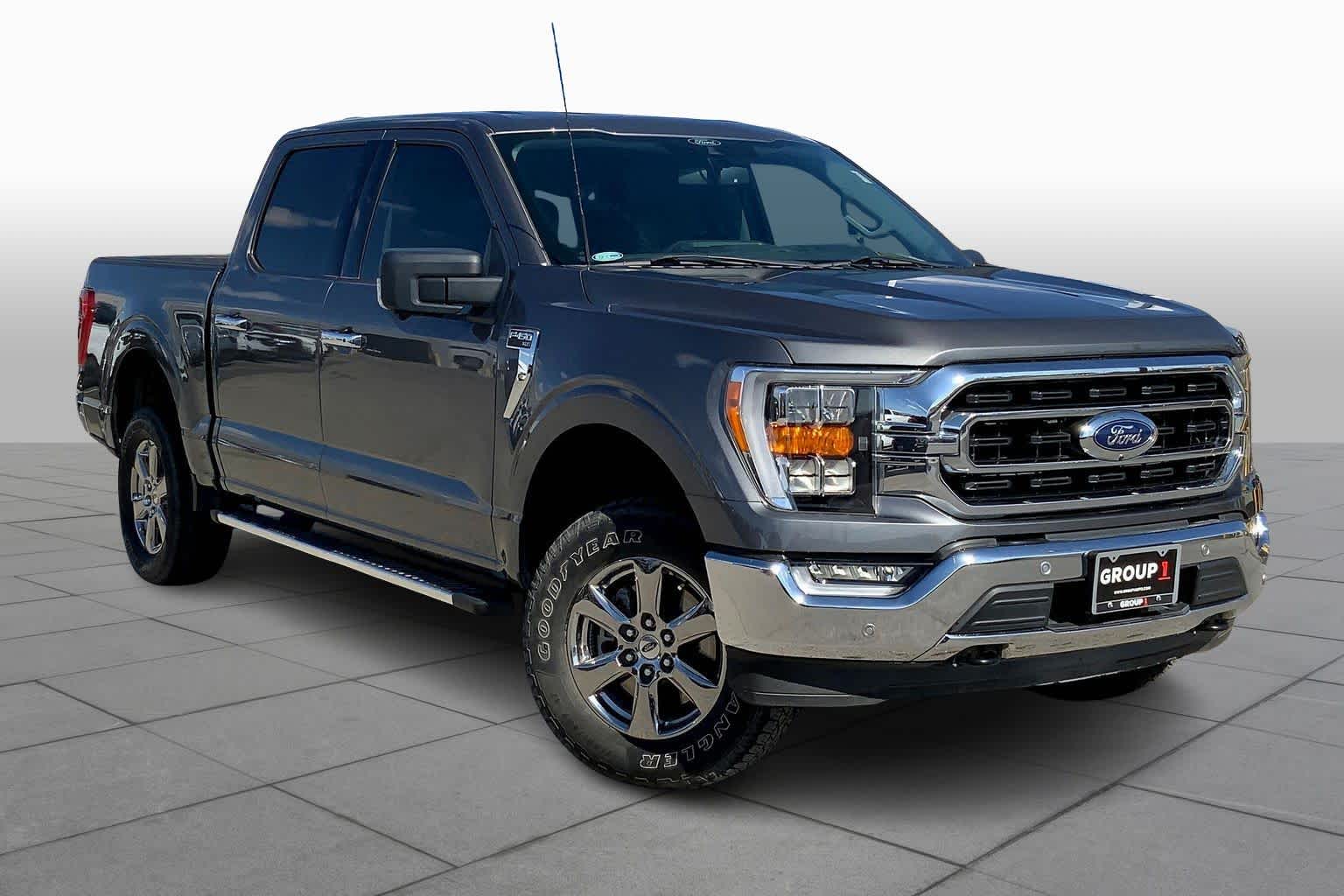 2022 Ford F-150 XLT photo 2