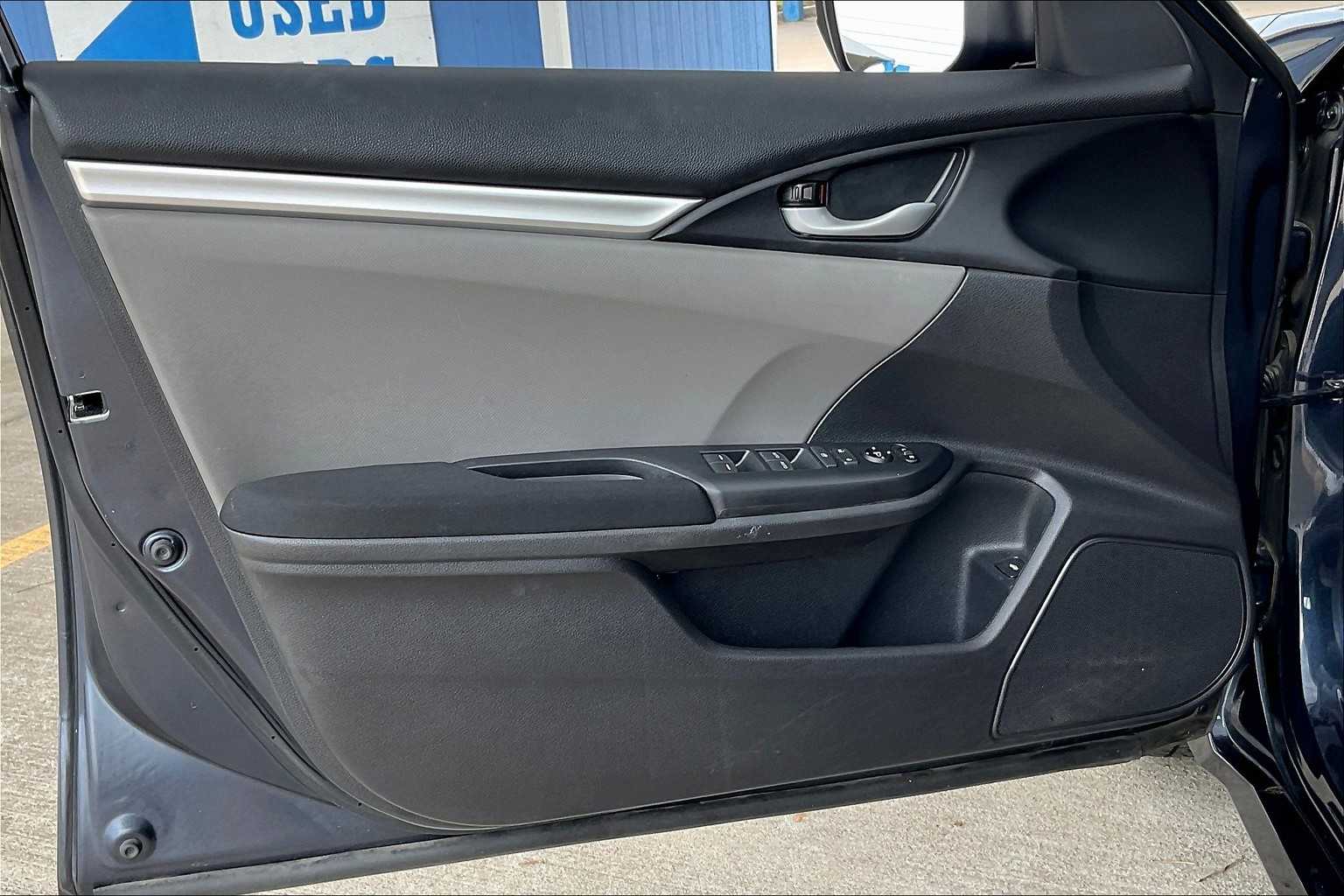 2020 Honda Civic LX photo 20