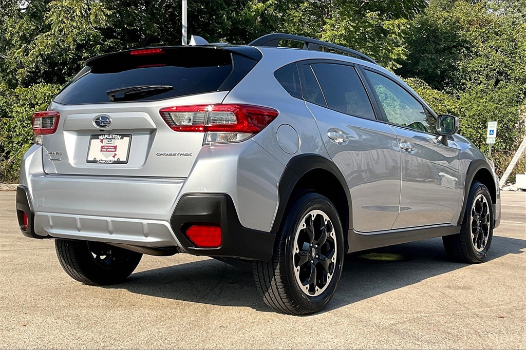 2023 Subaru Crosstrek Premium photo 12