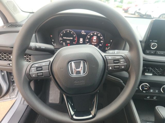 2025 Honda Accord SE photo 12