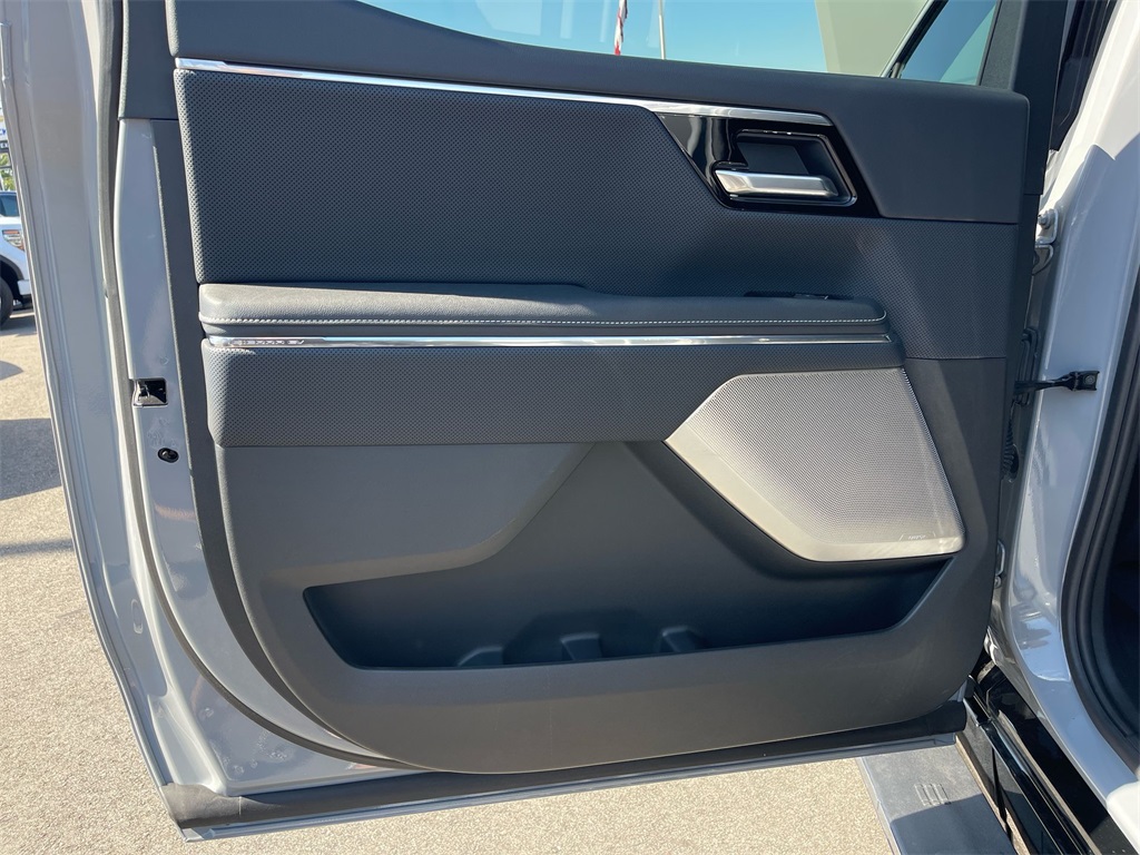 2024 Gmc Sierra EV Denali Edition 1 photo 29