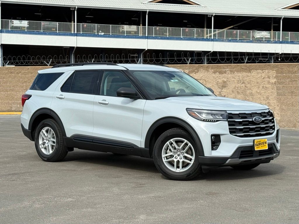 2026 Ford Explorer's photo