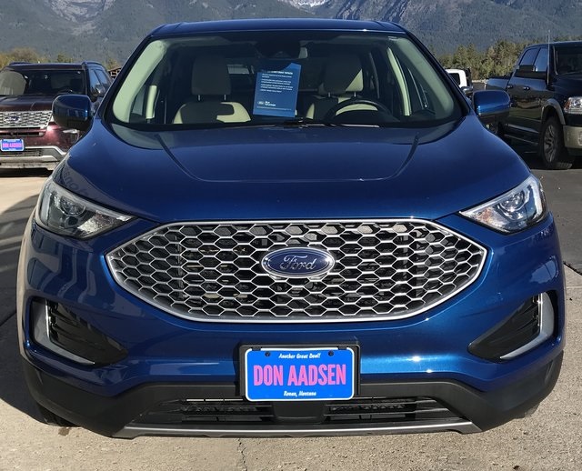 2024 Ford Edge SEL photo 2