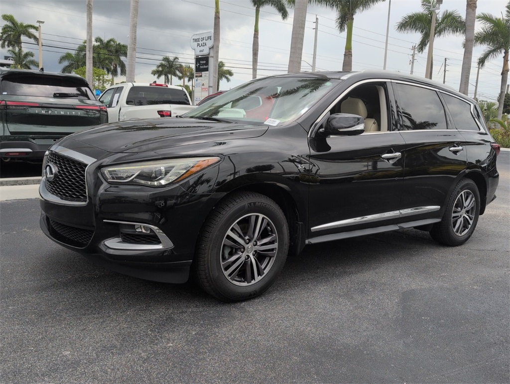 2019 Infiniti QX60 Luxe photo 4