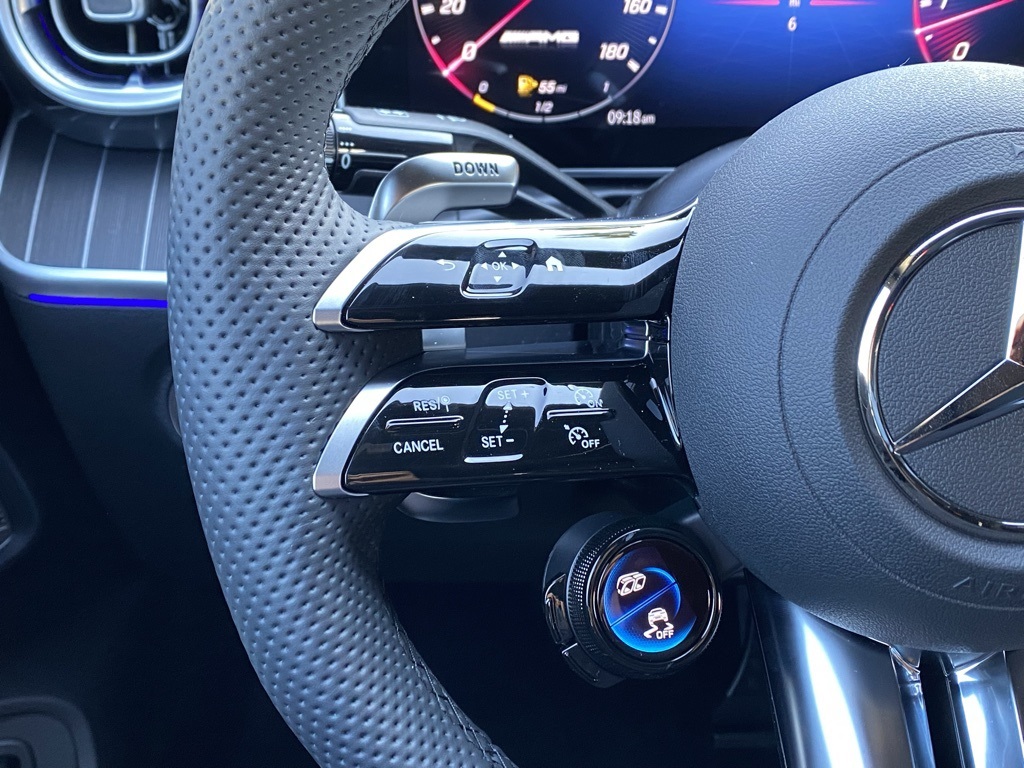 2025 Mercedes Benz CLE AMG 53 4MATIC photo 4